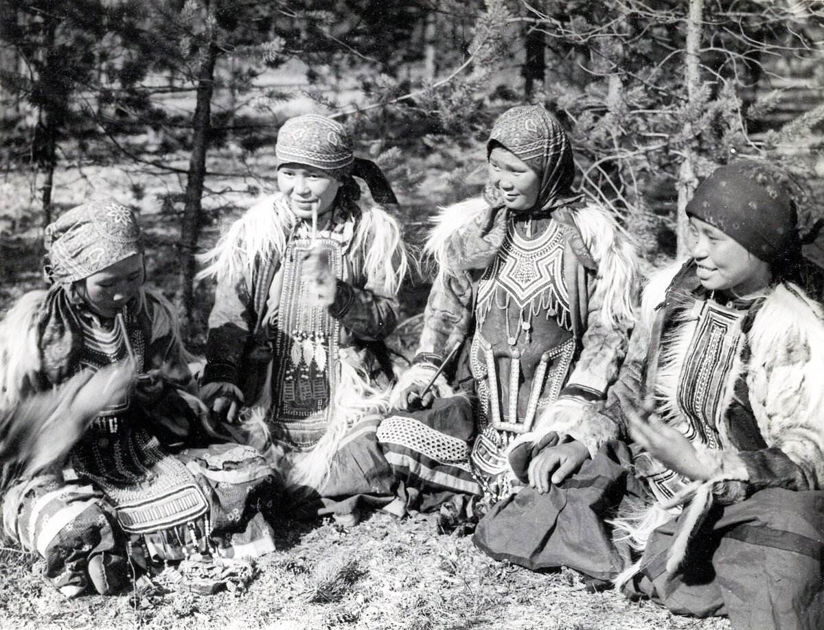 Тунгусы эвенки Забайкалья. Народы Забайкалья тунгусы. Эвенки 1888г. Эвенки тунгусы.