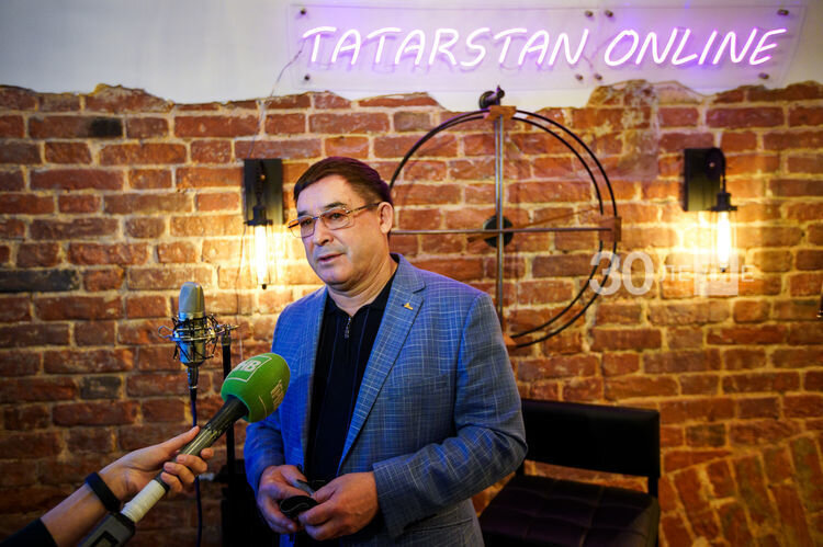 Салават Фатхетдинов собрал 500 тыс. слушателей на собственном онлайн-выступлении