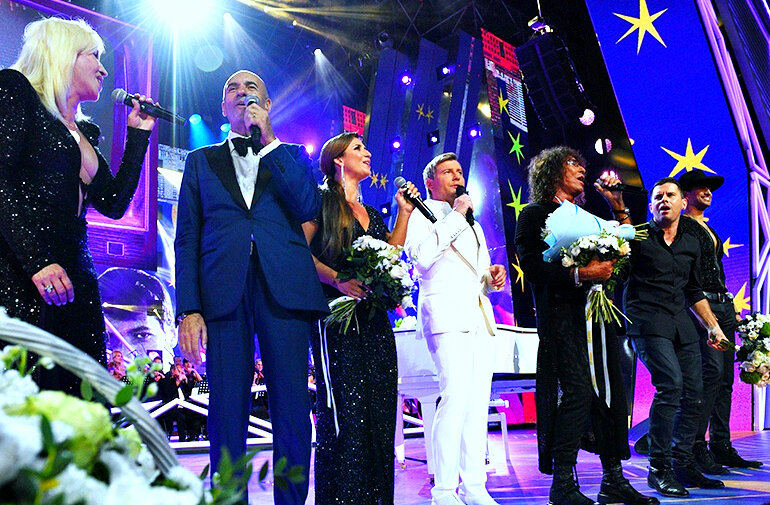 Звёзды российской эстрады