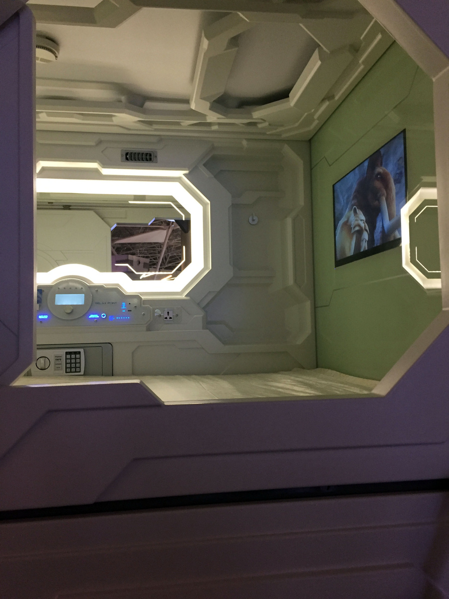 Капсульный отель, аэропорт Внуково