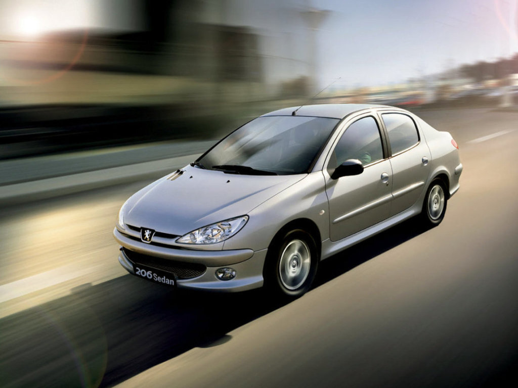 Автомобиль Peugeot 206