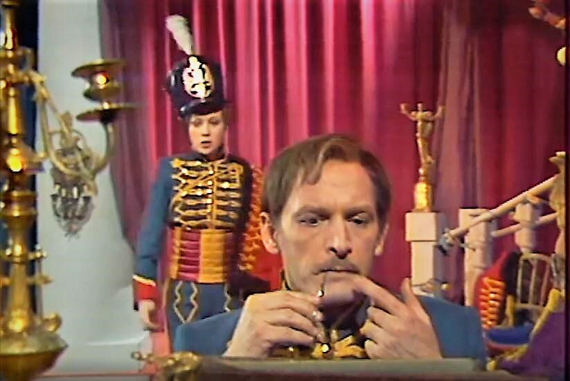 Кадр из телеспектакля "Вечер старинных русских водевилей" (1978)