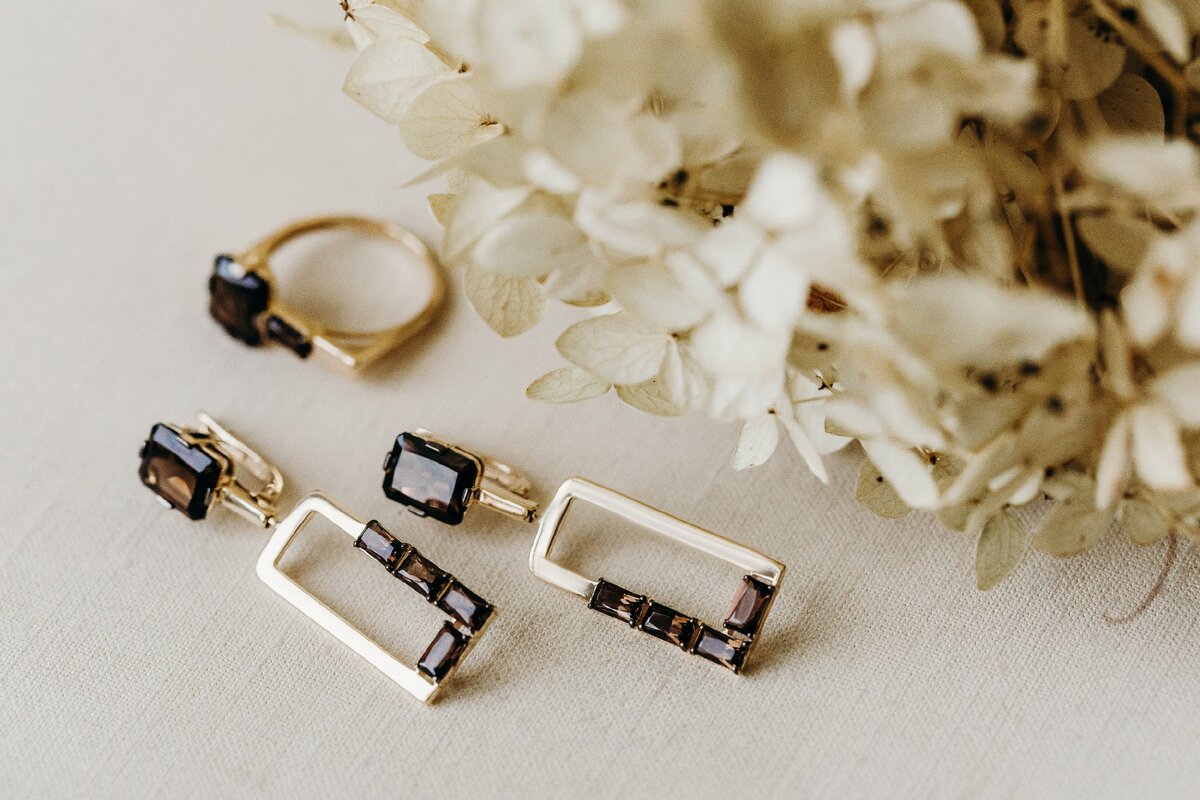 Сет из желтого золота с раухтопазами(арт. С324-6051ТР) Цена: 83. 403 ₽
