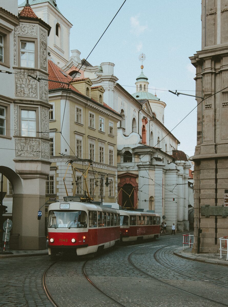 Как оформить льготный проезда на общественном транспорте для ребенка в Праге