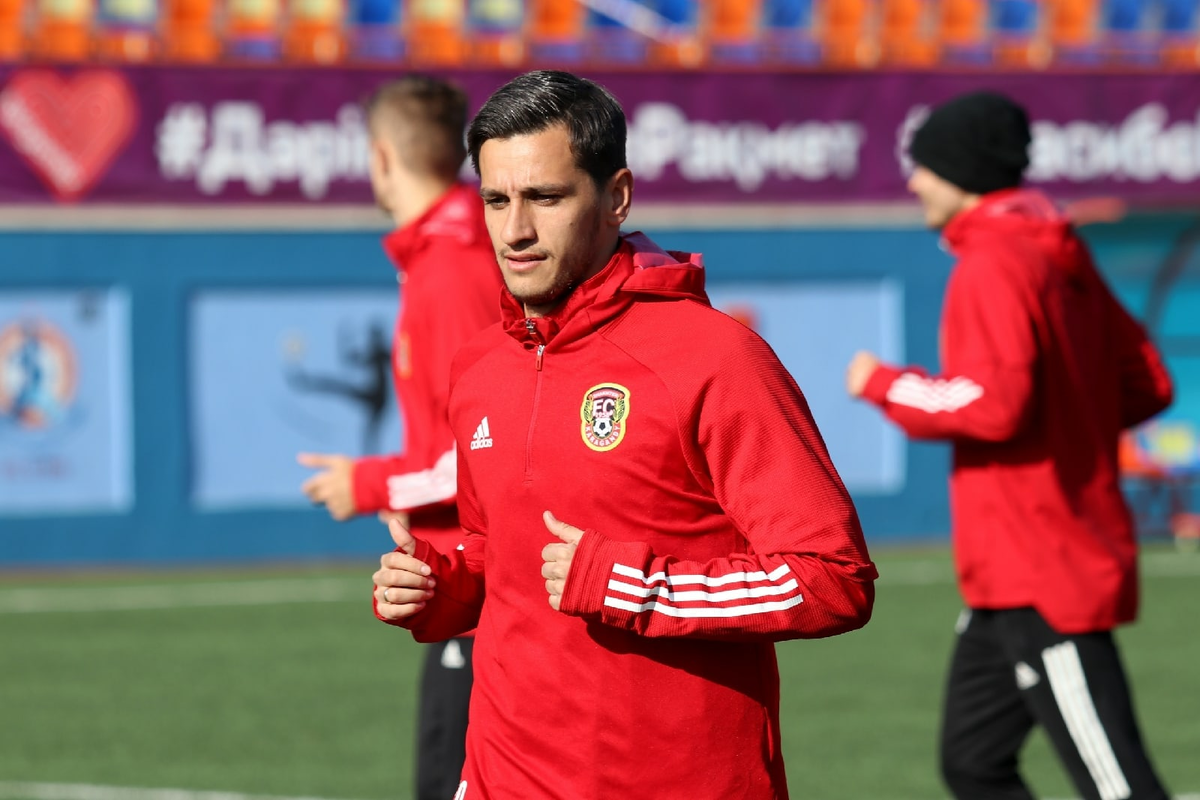 Самый дорогой футболист Туркменистана — Руслан Мингазов - 500 тыс 