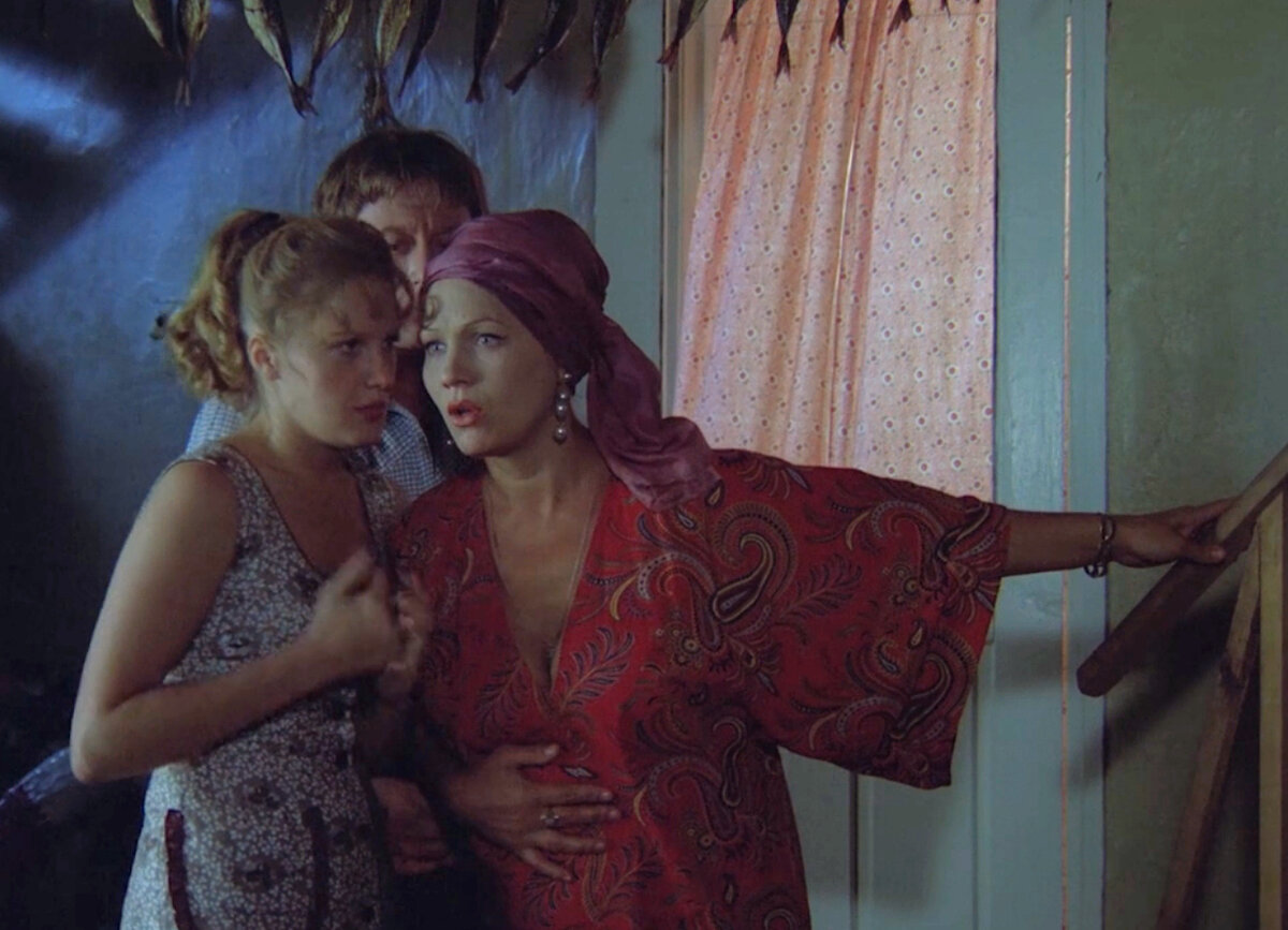 Кадр из кинофильма "Будьте моим мужем", 1981 г., режиссер Алла Сурикова, сценарист Эдуард Акопов, композитор Виктор Лебедев (скриншот)