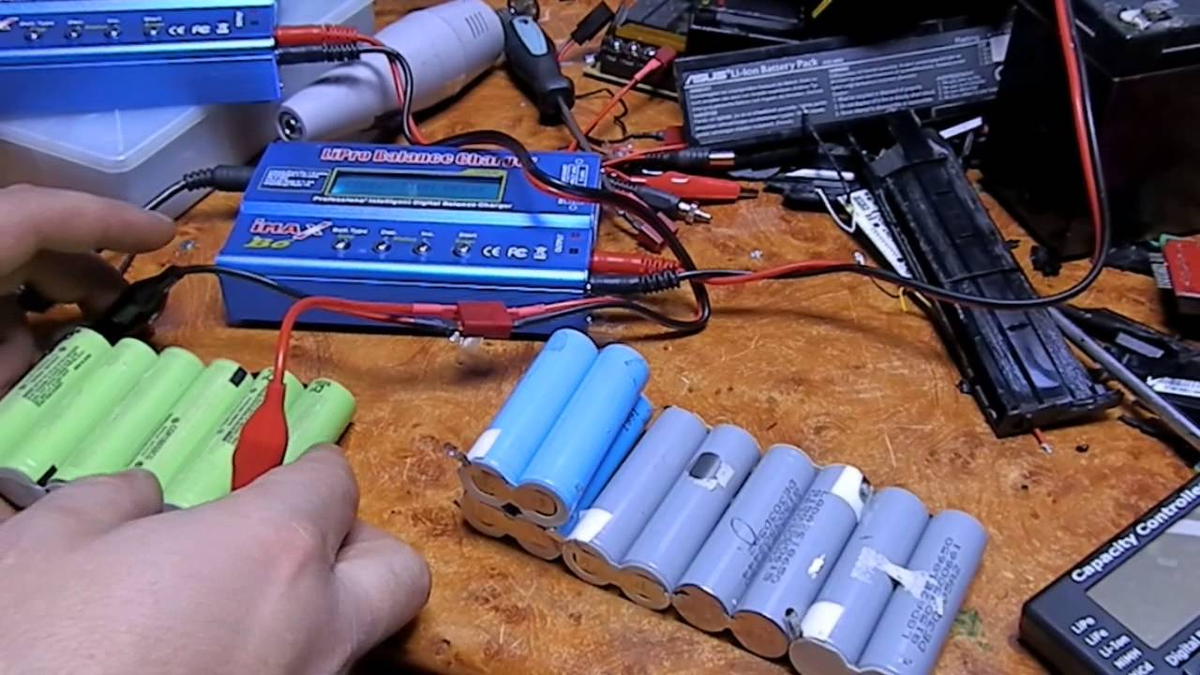 Как сделать паяльник из карандаша и батарейки: мастер-класс