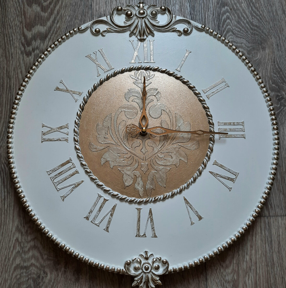 🔸️Стоимость 4900 р⠀
🔸️Размер D 40см⠀
🔸️Плавный бесшумный ход механизма.⠀
