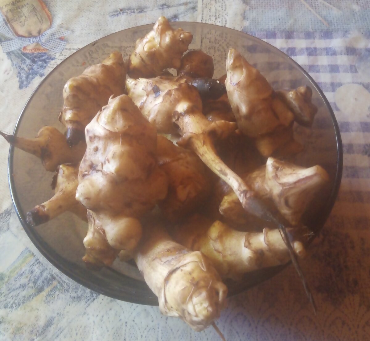 Добыча на столе