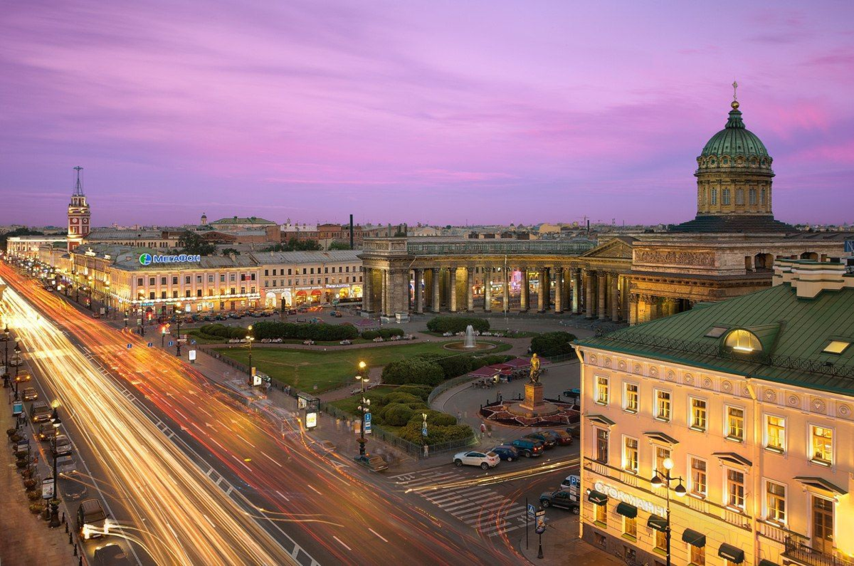 Фотографии спб. Невский проспект Казанский собор. Питер Невский проспект. Вид Казанского собора в Петербурге. Невский проспект Санкт-Петербург достопримечательности.