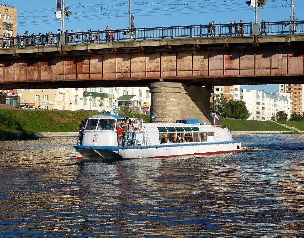 «Заря-182», здесь и далее - фотографии с сайта spkfleet.ru