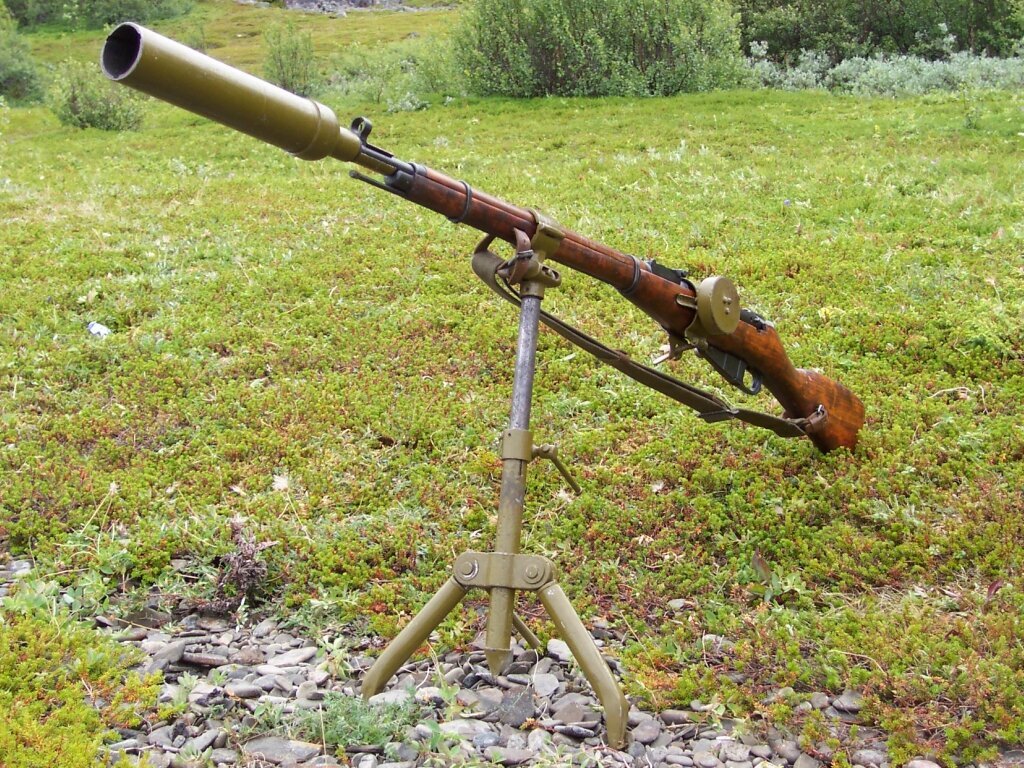 гранатомет на винтовку мосина. Lee-enfield гранатомёт. м70 застава винтовочная граната. винтовочная граната m60. тромблон наствольная граната.