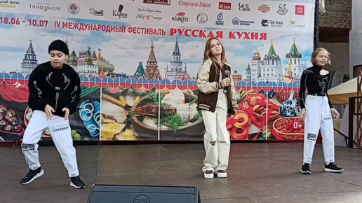 Певица Little Niky выступила на сцене Измайловского Кремля, в г. Москве