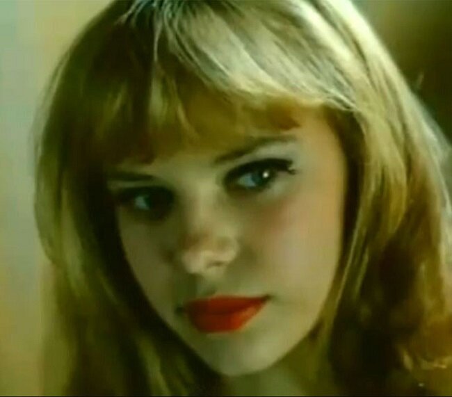 Кадр из фильма «Никудышная» (1980). Скриншот.