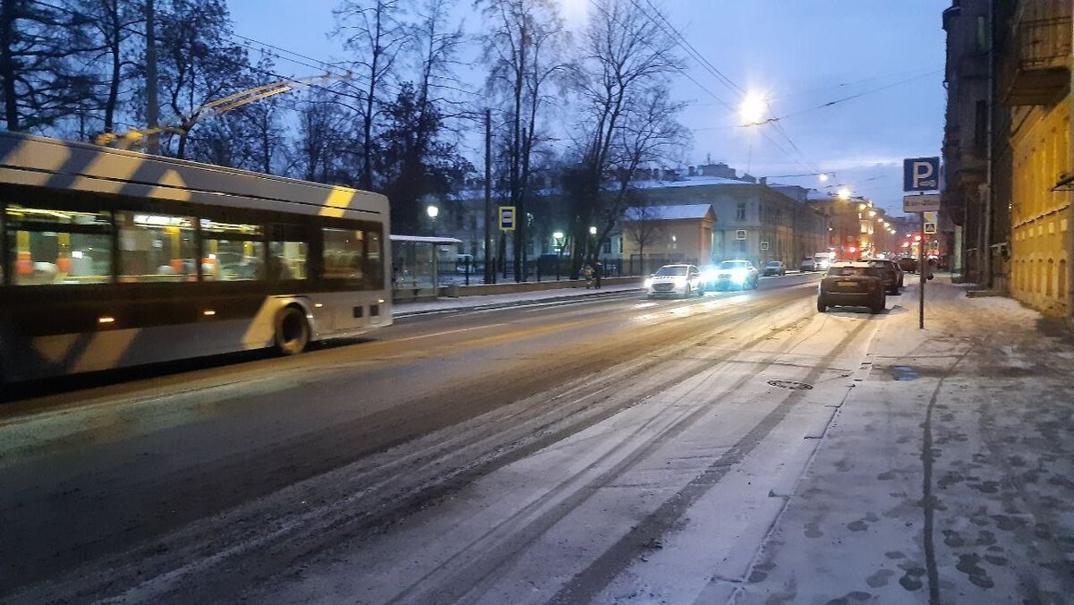 Автоэксперт объяснил, почему работа трактора «вхолостую» не имеет смысла |  Словодел | Дзен