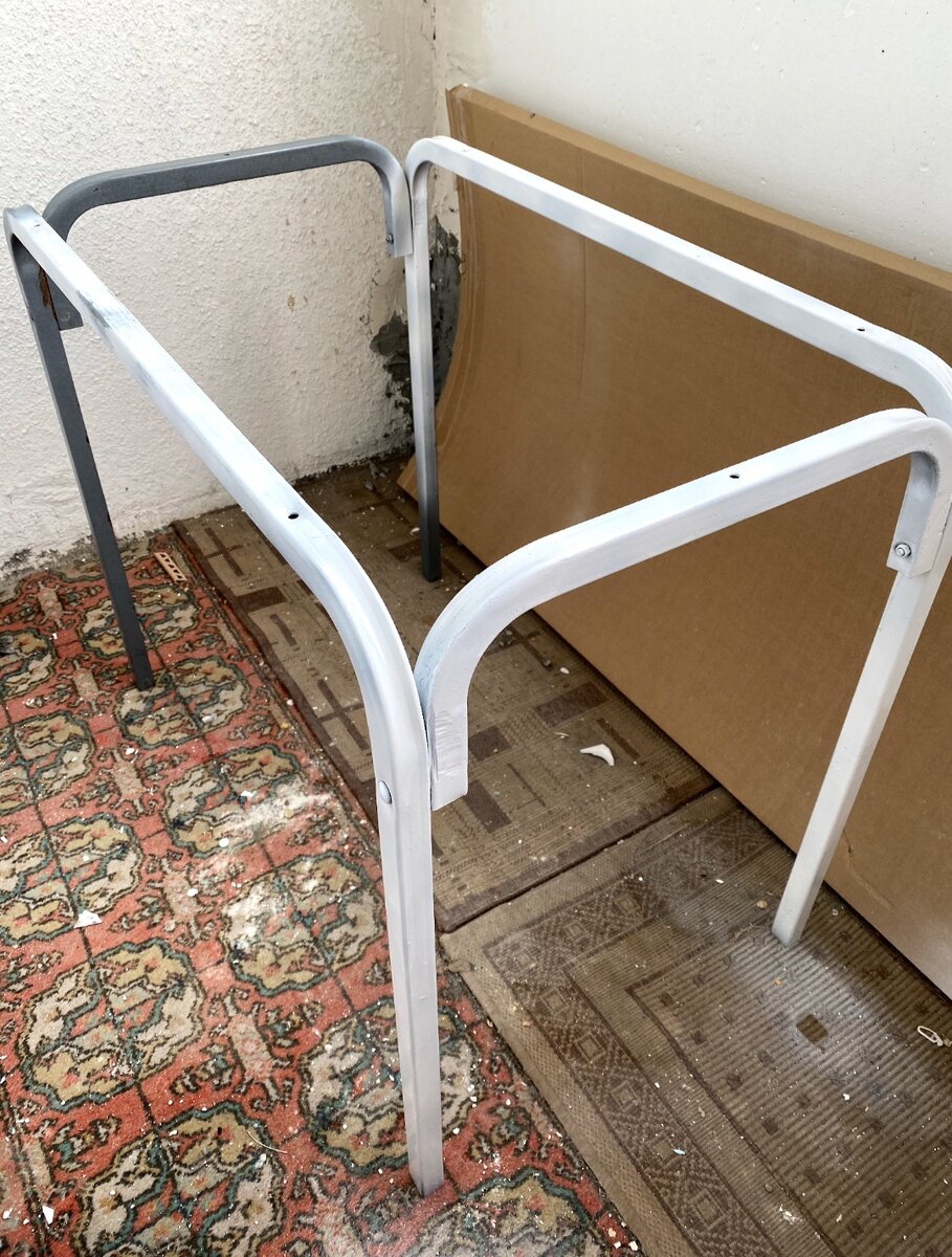 Краска давольно неплохо ложилась 