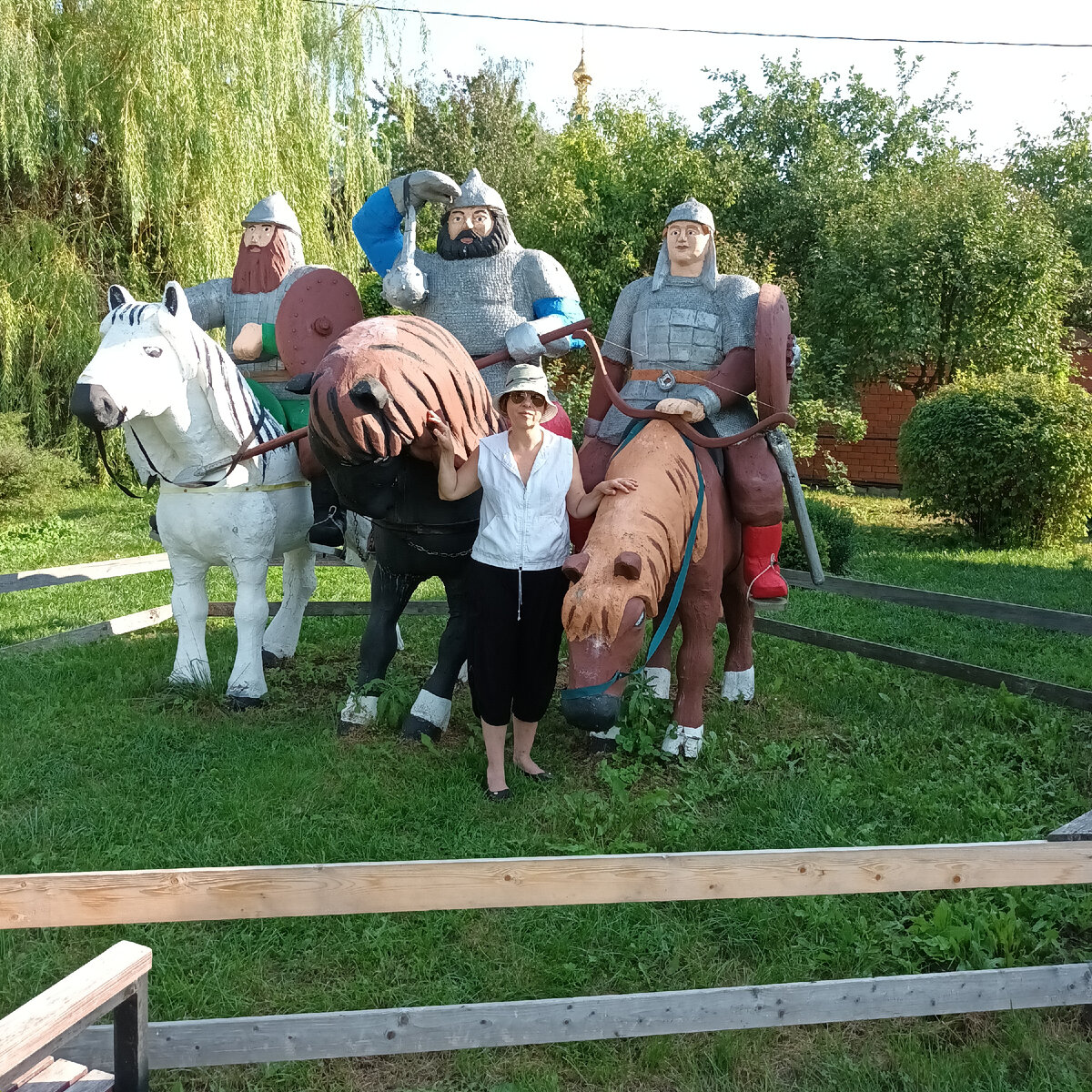 Среди джентельменов.