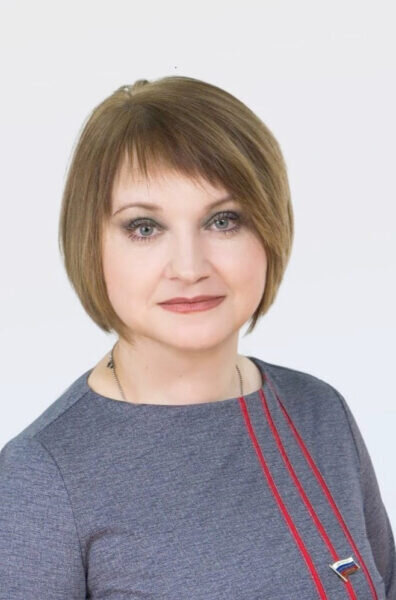    Екатерина РЕУТОВА