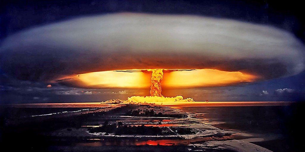  
Землю, на которой мы живем, нужно любить и защищать. К сожалению, как показывает многолетний опыт, люди не могут должным образом заботиться об окружающей среде и постоянно загрязняют ее и наносят ей ущерб. Хотя все хотели бы, чтобы земля жила и процветала вечно, это вряд ли произойдет, и рано или поздно человечество придет к концу. Конечно, сценарии конца света, которые не подвержены влиянию человеческой деятельности, возможны, но большинство наиболее вероятных судеб конца света связаны с человеческой деятельностью на земле. Мы хотим пригласить вас познакомиться с 10 наиболее вероятными сценариями конца света.
