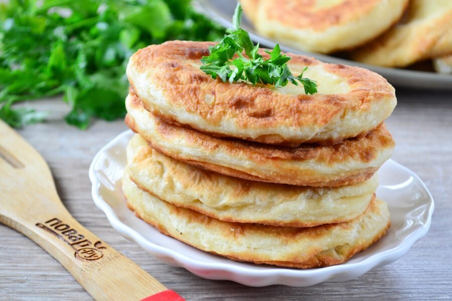 Тонкие пирожки с картошкой крестьянские