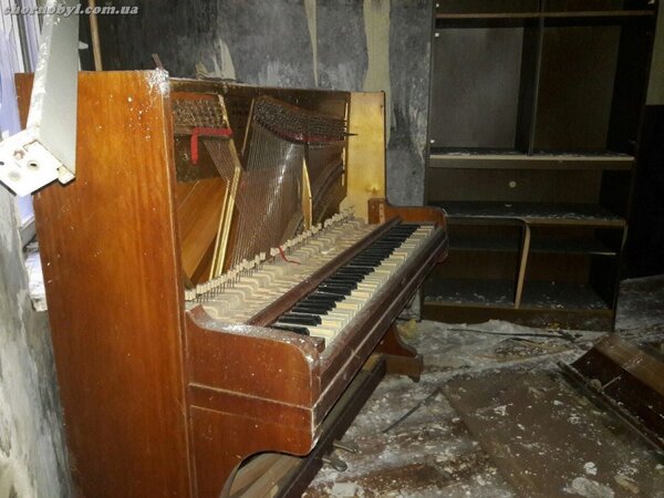 Что осталось в заброшенных квартирах Припяти. Чернобыль зона отчуждения