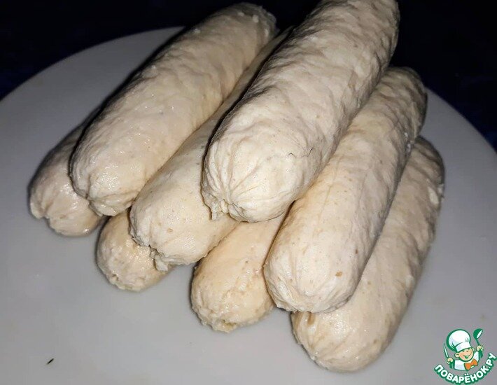 Быстрые! Нежные! Домашние! Самые вкусные! Это всё относиться к этим прекрасным сосискам. Они намного лучше магазинных. Попробуйте!