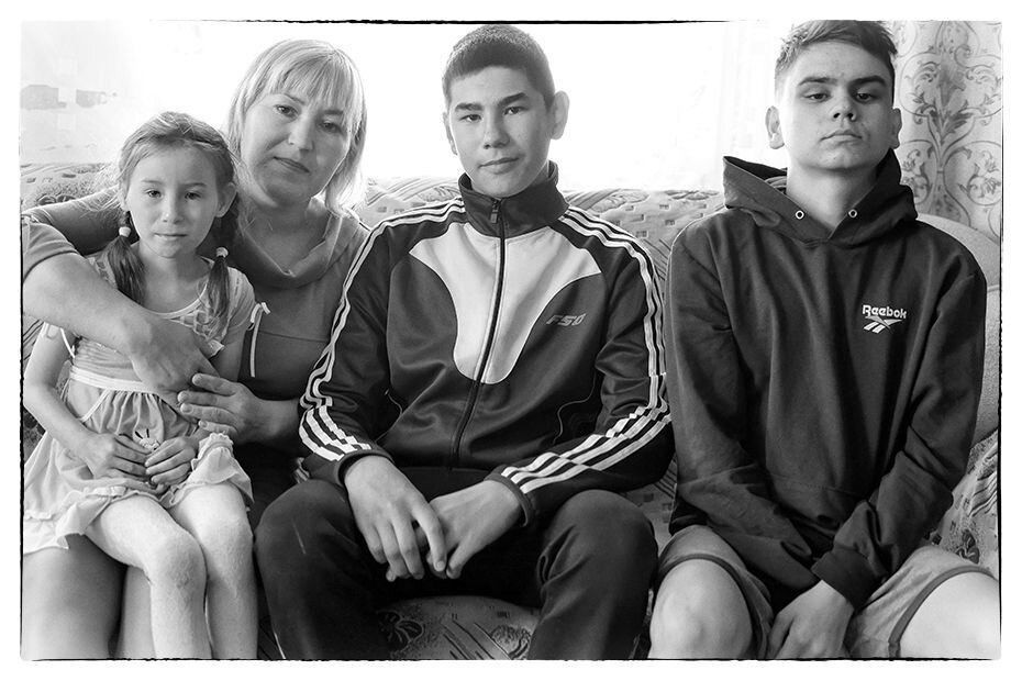 Гульнара с детьми