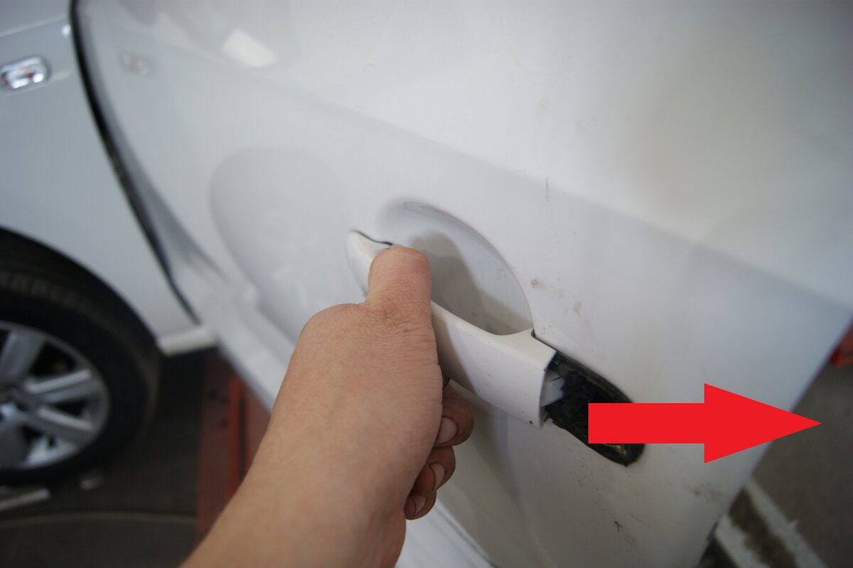 Как снять ручки дверей Volkswagen polo.фольцваген поло.снятие ручек How to remov