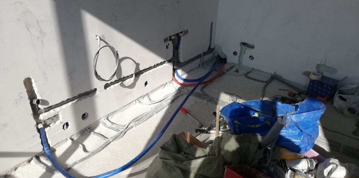 Установили водорозетки 