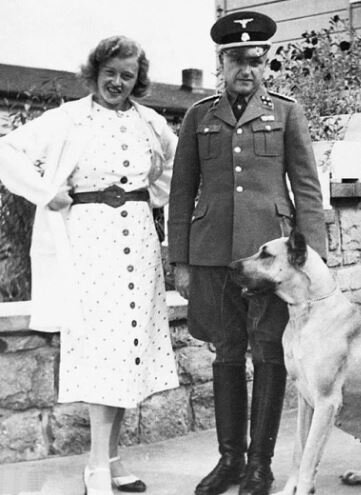 Супруги Кох