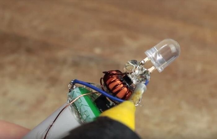 Практически вечный фонарик.