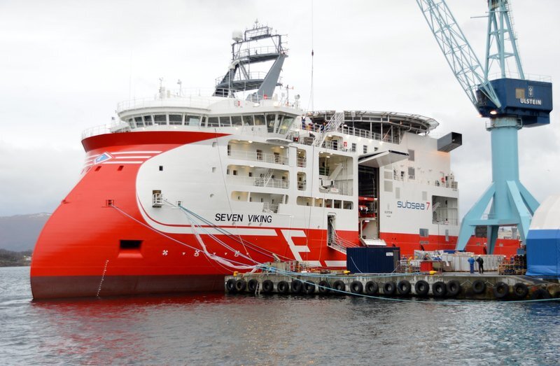 Корабли судостроительной компании Ulstein с технологией X-BOW 