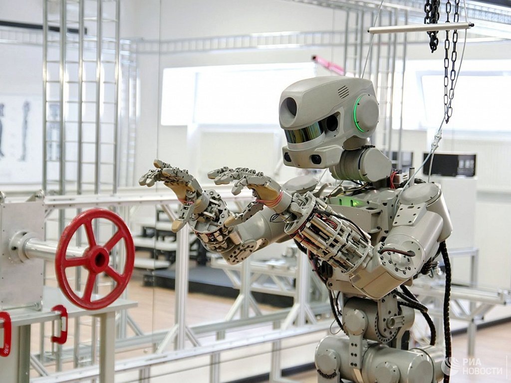 Робот FEDOR (источник: yandex)