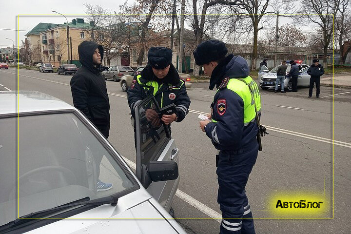 Требования Сотрудника ГИБДД, Которые Можно Пропускать Мимо Ушей И Не Выполнять Их