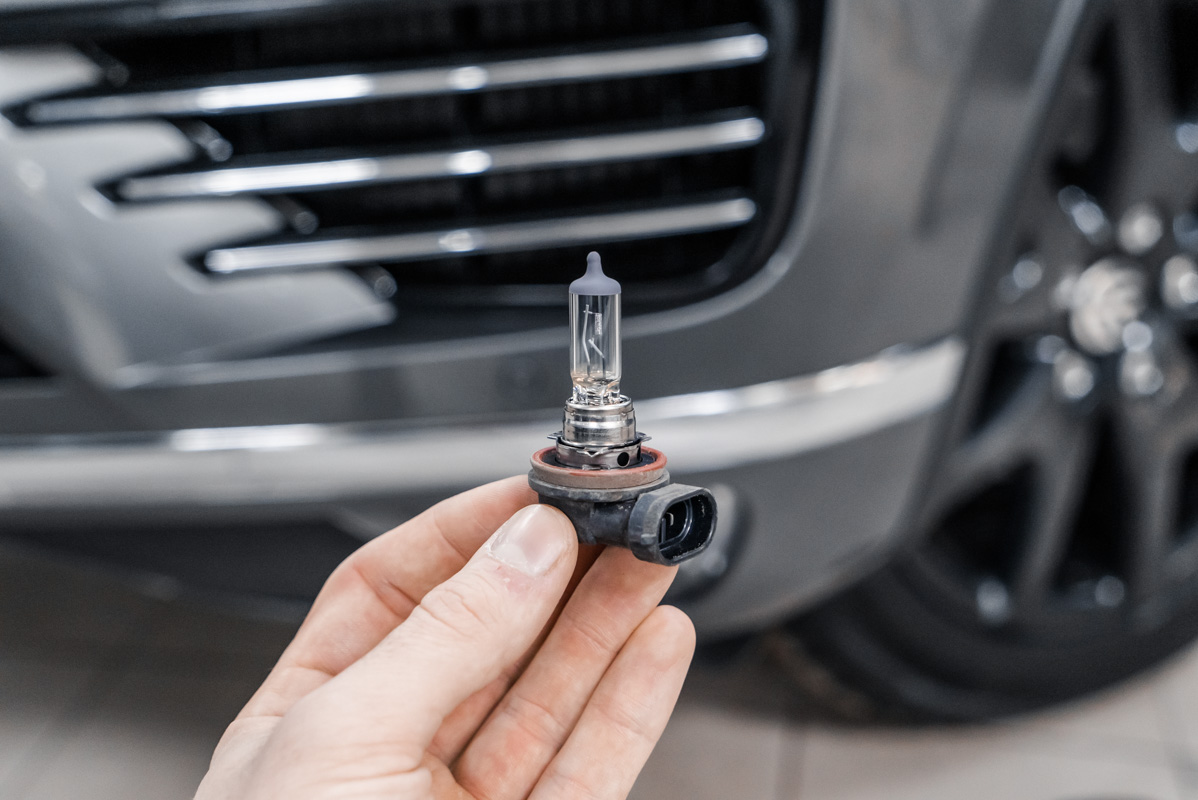 Светодиодные птф туарег 1 поколения. Лампы птф туарег. Лампы птф туарег. Лампа птф touareg nf. Vw touareg 2013 птф.