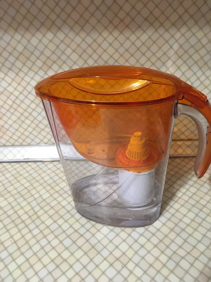 Кувшинный фильтр для воды.