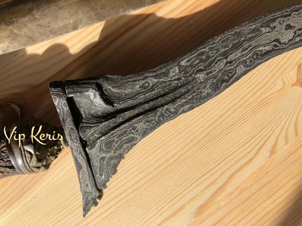 кинжал крис
