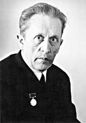 1.) В.Э. Пиккель