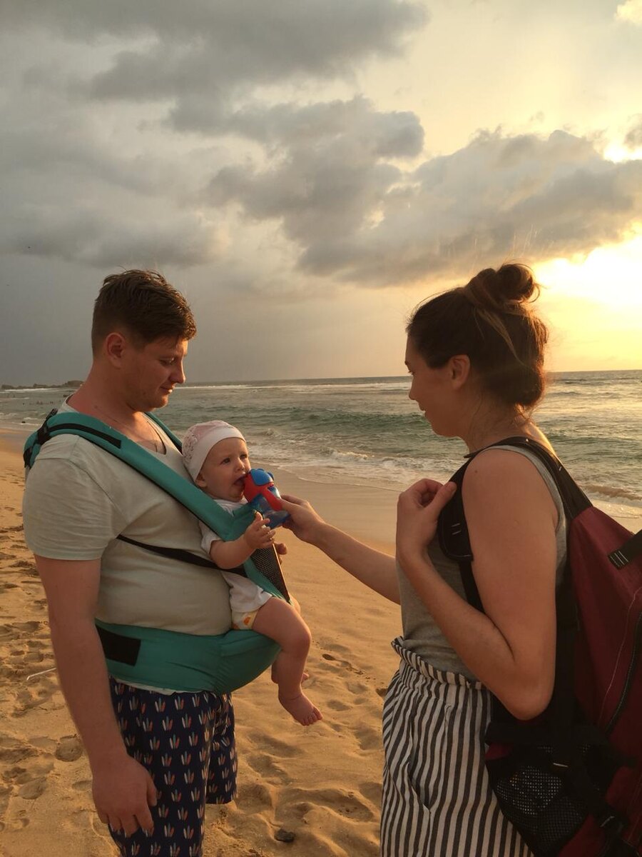 На папином пузе было ещё удобнее