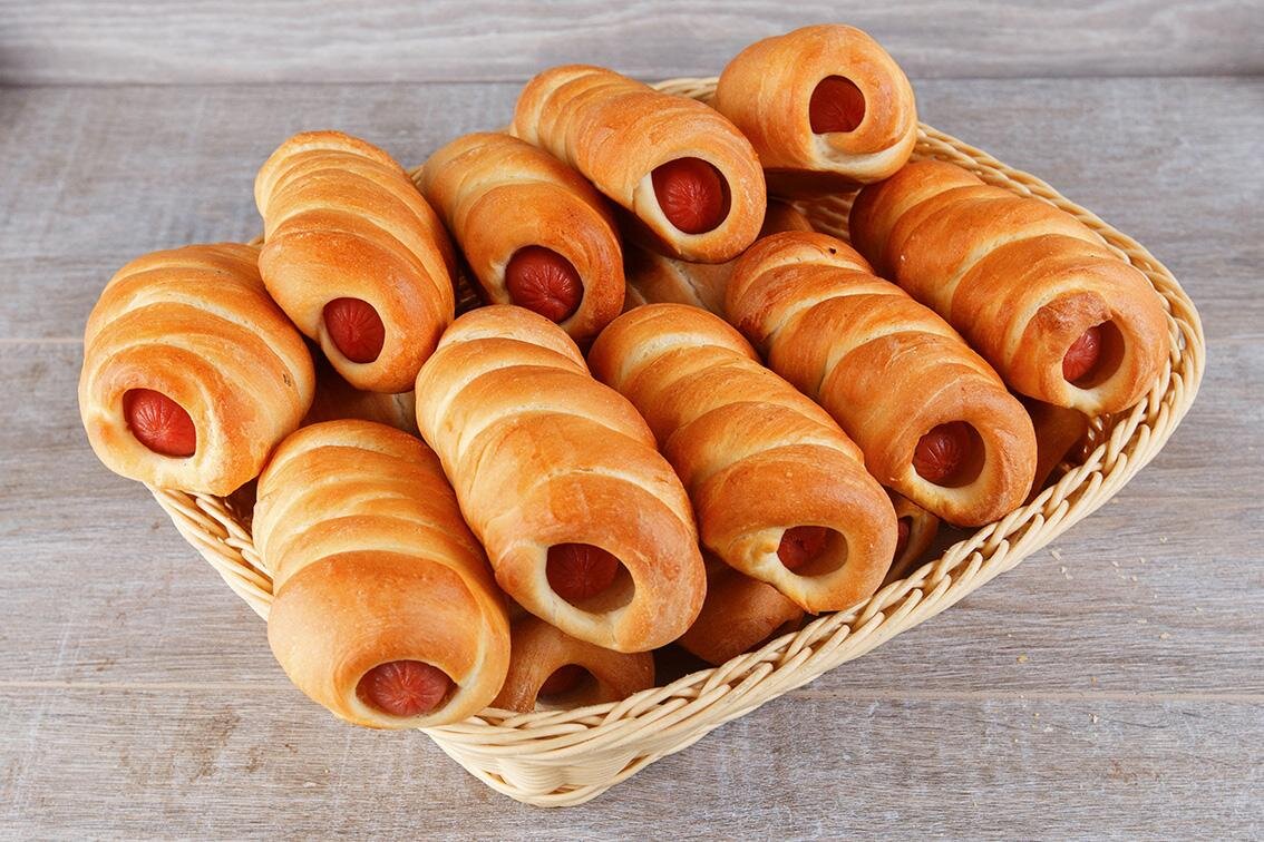 домашние сосиски в тесте 