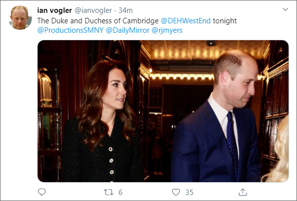 Из твиттера Иэна Воглера, фотографа Daily Mirror (https://twitter.com/ianvogler)