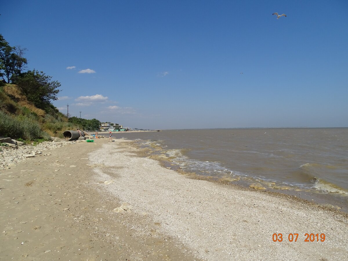 Пляж рожок таганрог. Хутор рожок Азовское море. Рожок Азовском море Таганрог. Хутор рожок Ростовская область.