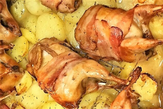 ПЕРЕПЕЛКИ В ДУХОВКЕ ЗАПЕЧЕННЫЕ С КАРТОШКОЙ. 