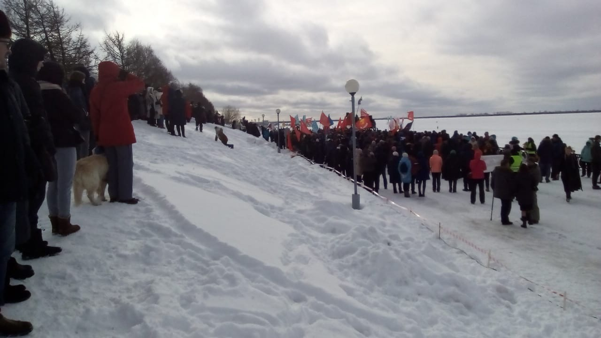  Успела сходить на митинг против всего плохого и за все хорошее. Надеюсь не последний. 