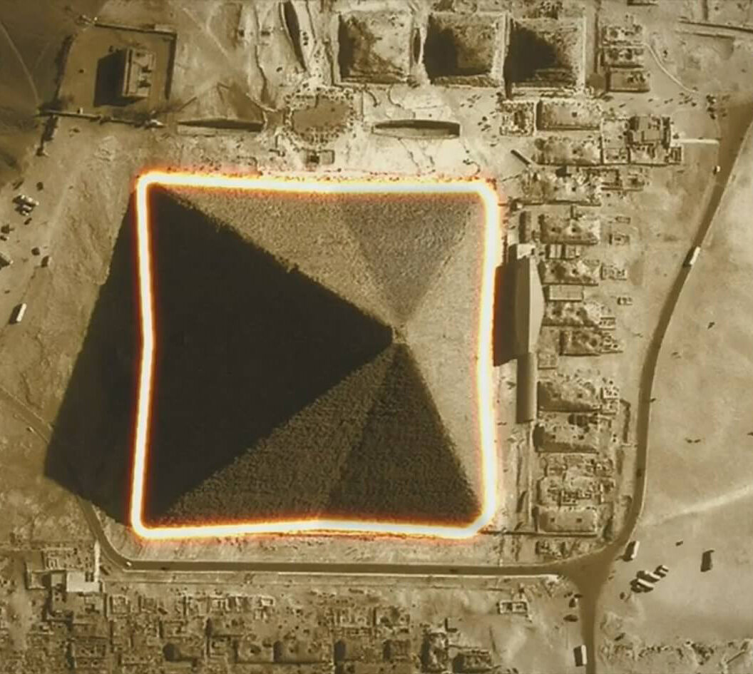 Пирамида хиопса8 граней