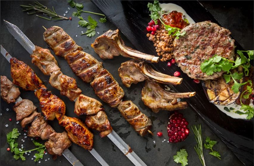 Куда же без летних шашлыков: джигар, бараньи рёбрышки и крылышки ммм..