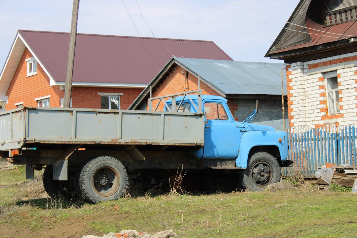 ГАЗ-53