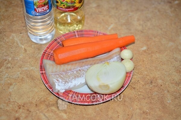   Ингредиенты   Пошаговый рецепт с фото Острая рыбная закуска с морковью для любителей корейской кухни. Готовить не сложно, главное - выдержать блюдо в холодильнике для хорошего маринования.-2
