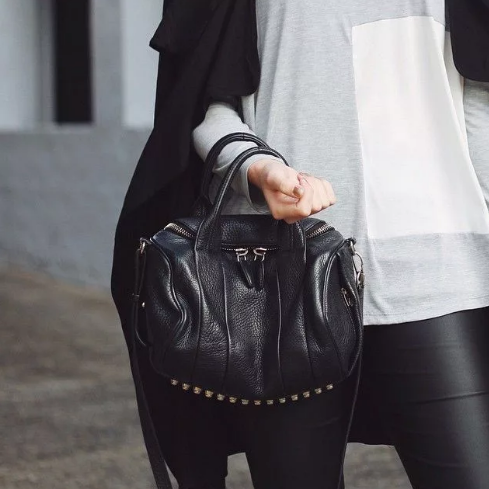 Фотография взята из источника yandex.ru