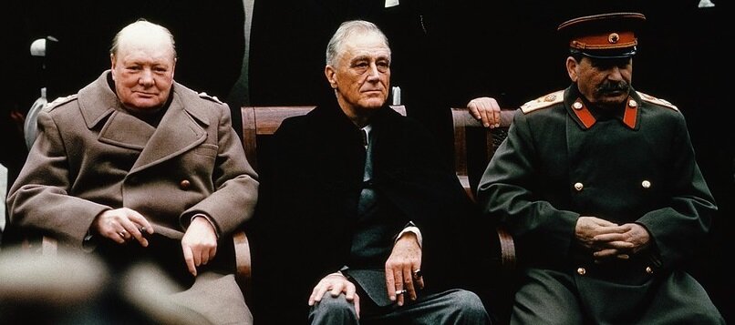 С Рузвельтом и Сталиным в 1945 г.